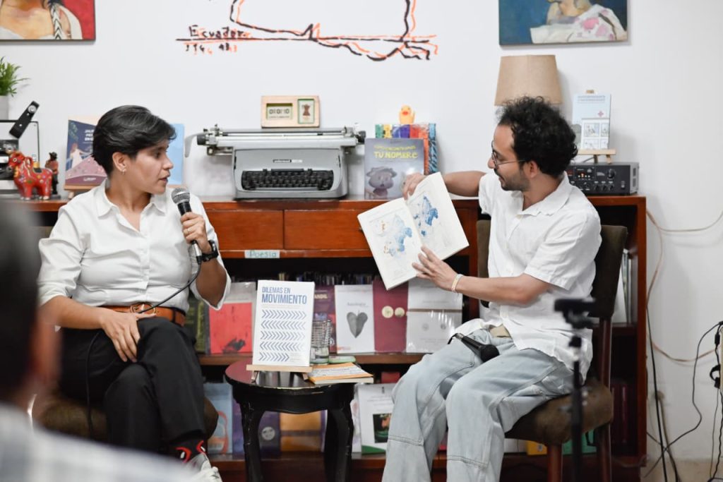 Lanzamiento de Dilemas en Movimiento